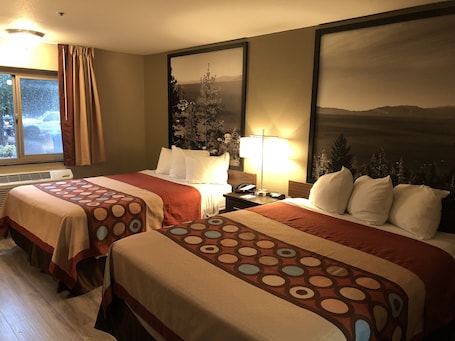 Desk, free cribs/infant beds, free WiFi, bed sheets