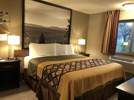 Escritorio, cunas gratuitas, wifi gratis y ropa de cama 