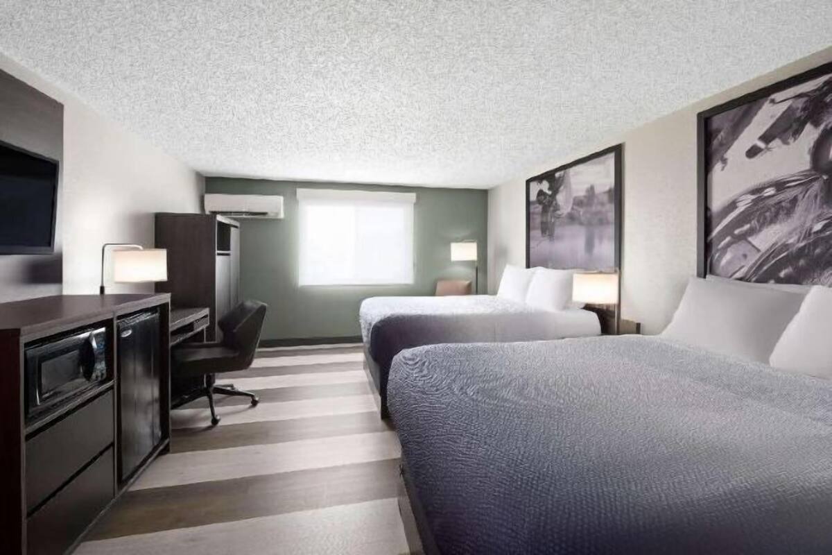 In-room safe, desk, laptop workspace, blackout drapes