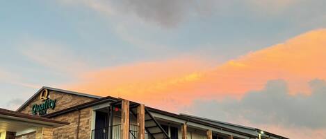 Overnatningsstedets facade