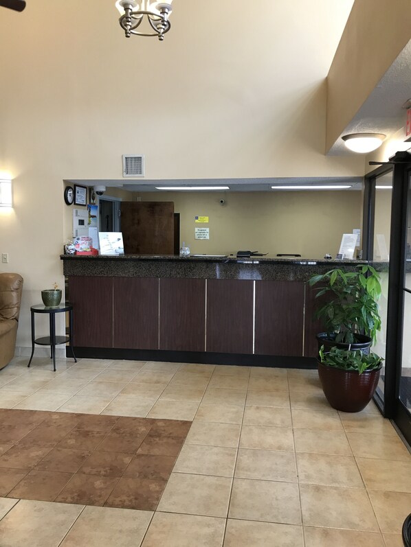 Reception - Carolina Inn & Suites of Lake Norman (Mooresville)