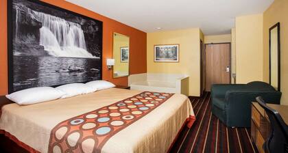 Super 8 by Wyndham Crawfordsville