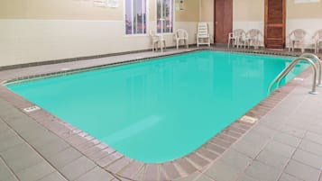 Indendørs pool