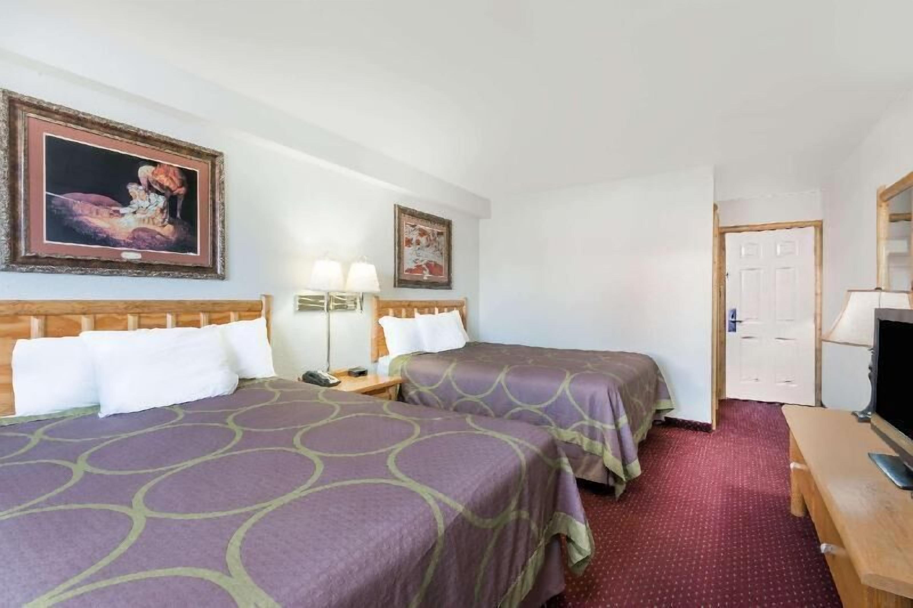 Desk, iron/ironing board, free cribs/infant beds, free WiFi
