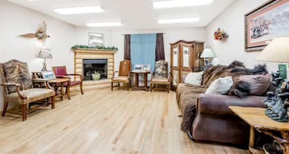 Super 8 by Wyndham Powell