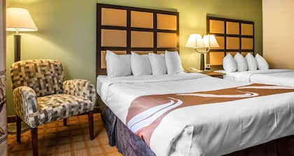 Quality Inn & Suites Marinette