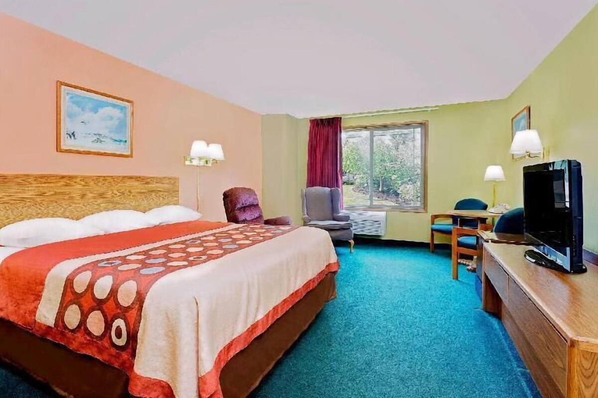 Iron/ironing board, free cribs/infant beds, free WiFi, bed sheets