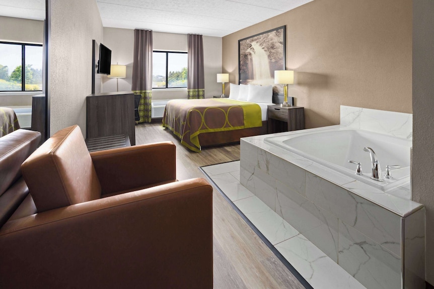 Super 8 by Wyndham Henrietta/Rochester Area, Rochester: Hotel