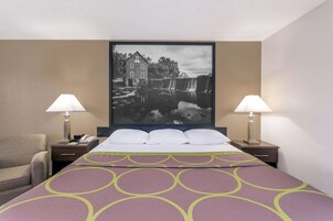 Decoración personalizada, muebles diferentes y escritorio 