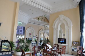 Lobby-Lounge