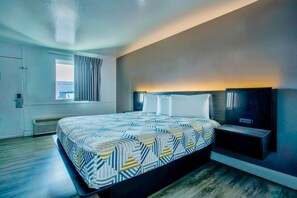 Laptop workspace, iron/ironing board, free WiFi, bed sheets