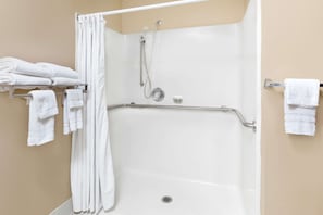 Room, 1 Queen Bed, Accessible, Non Smoking (Courtyard View, Mobility, Grab Bars) | Bathroom | Combined shower/bathtub, hydromassage showerhead, hair dryer, towels