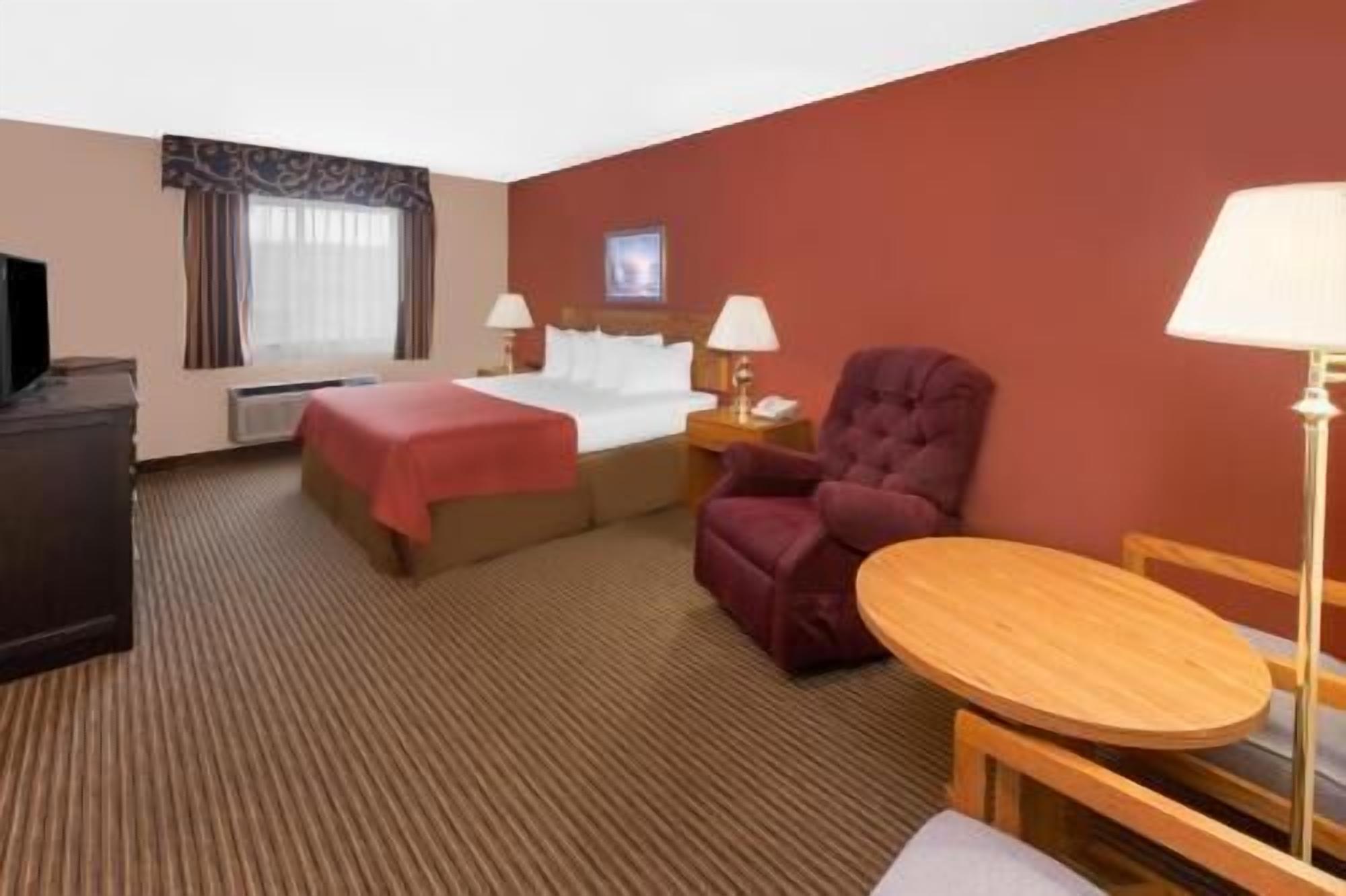 Blackout curtains, free cots/infant beds, rollaway beds, free WiFi