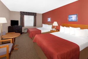Blackout curtains, free cots/infant beds, rollaway beds, free WiFi - Super 8 by Wyndham St. Ignace (St Ignace)