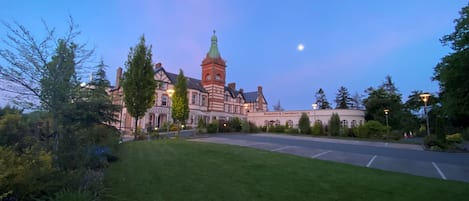 Parken ohne Service (kostenlos)