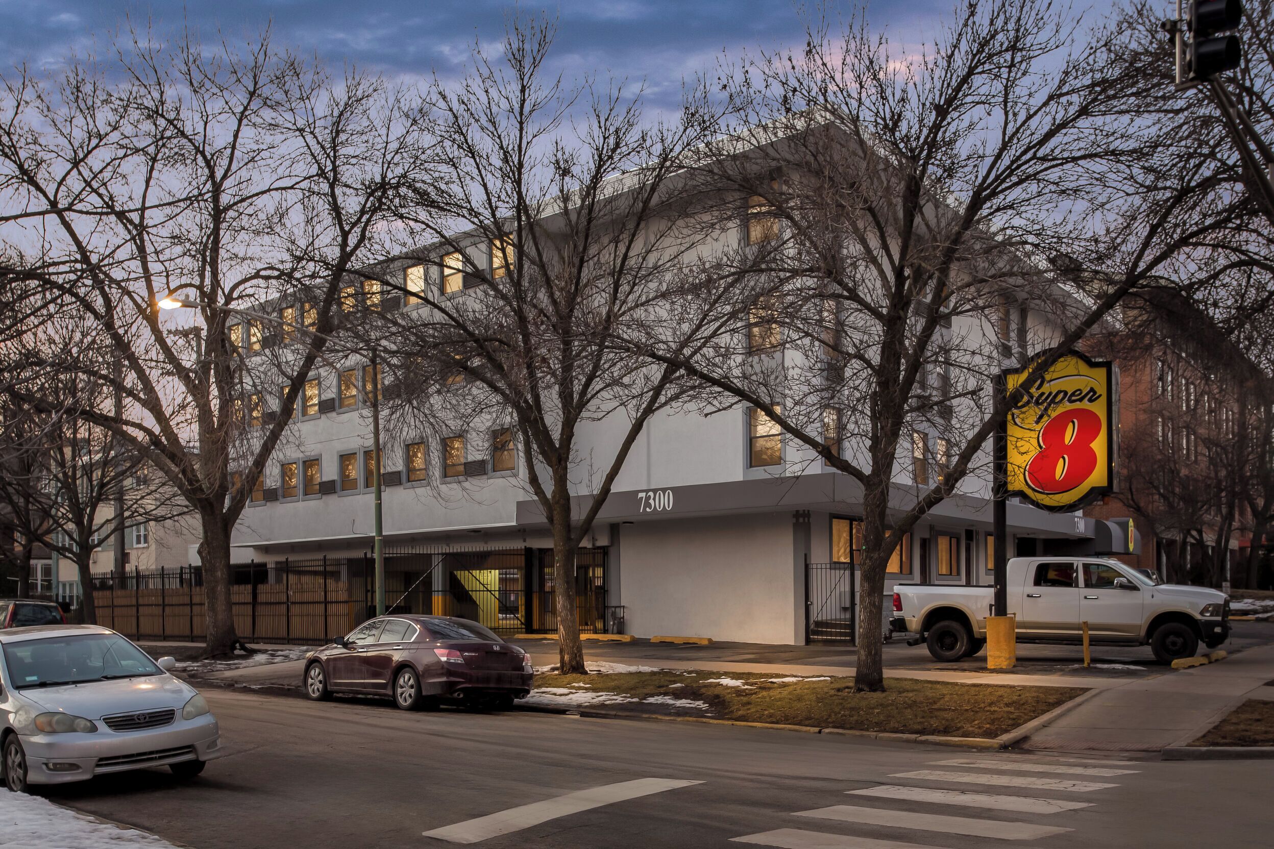 Photo - Super 8 by Wyndham Chicago IL