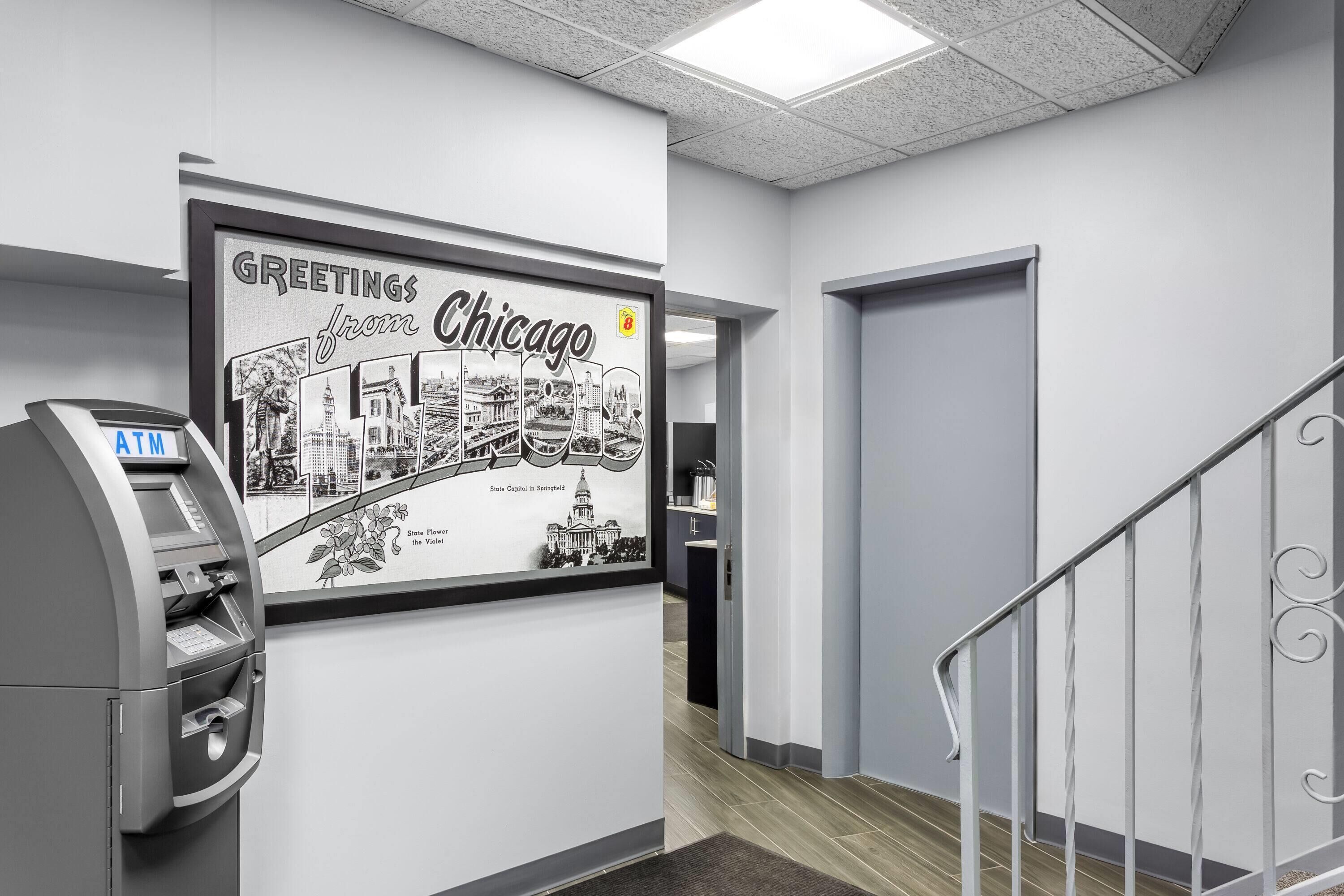 Photo - Super 8 by Wyndham Chicago IL