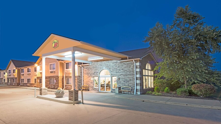 Super 8 by Wyndham Richmond