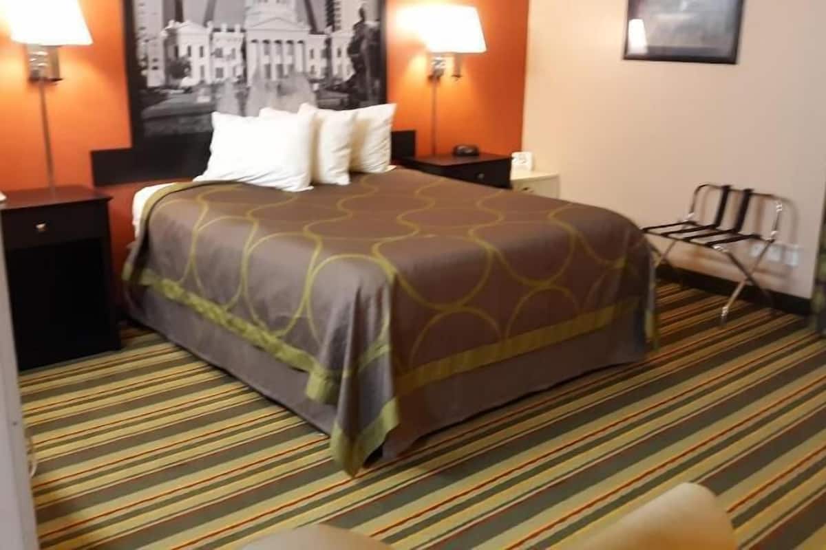 Free WiFi, bed sheets, alarm clocks, wheelchair access