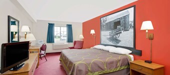 Super 8 by Wyndham Mound City