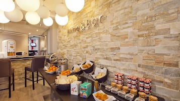 Daily buffet breakfast (EUR 16 per person)