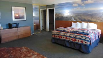 Blackout drapes, iron/ironing board, WiFi