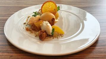 Se sirven desayunos, almuerzos y cenas