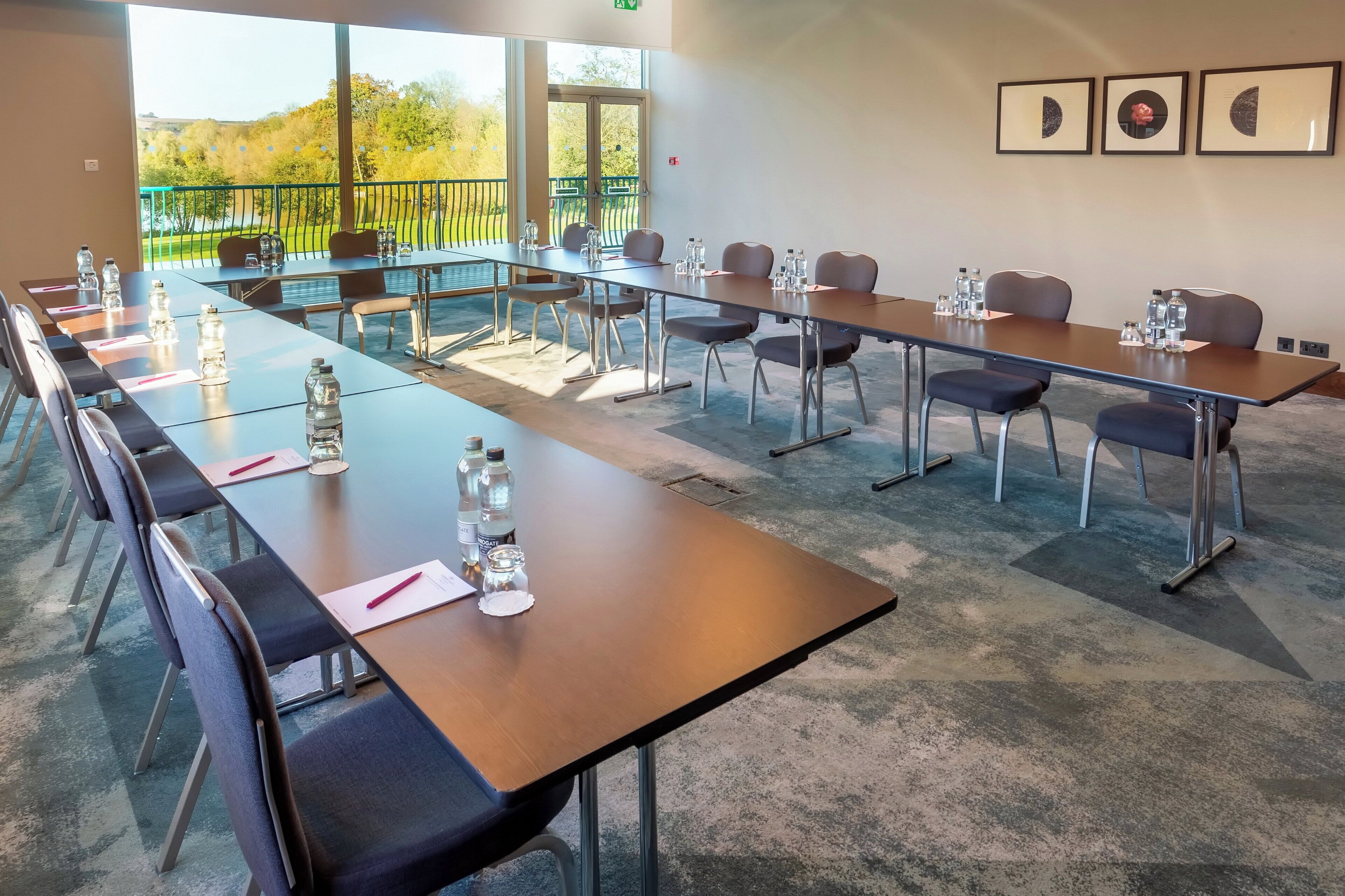 Photo - Crowne Plaza Hotel Marlow by IHG