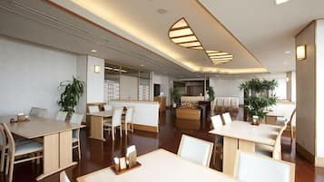 Breakfast, lunch, dinner served; Japanese cuisine