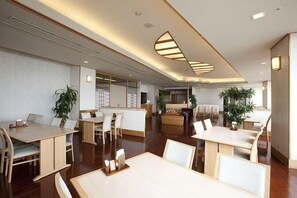 Aamiainen, lounas ja illallinen; japanilainen keittiö 