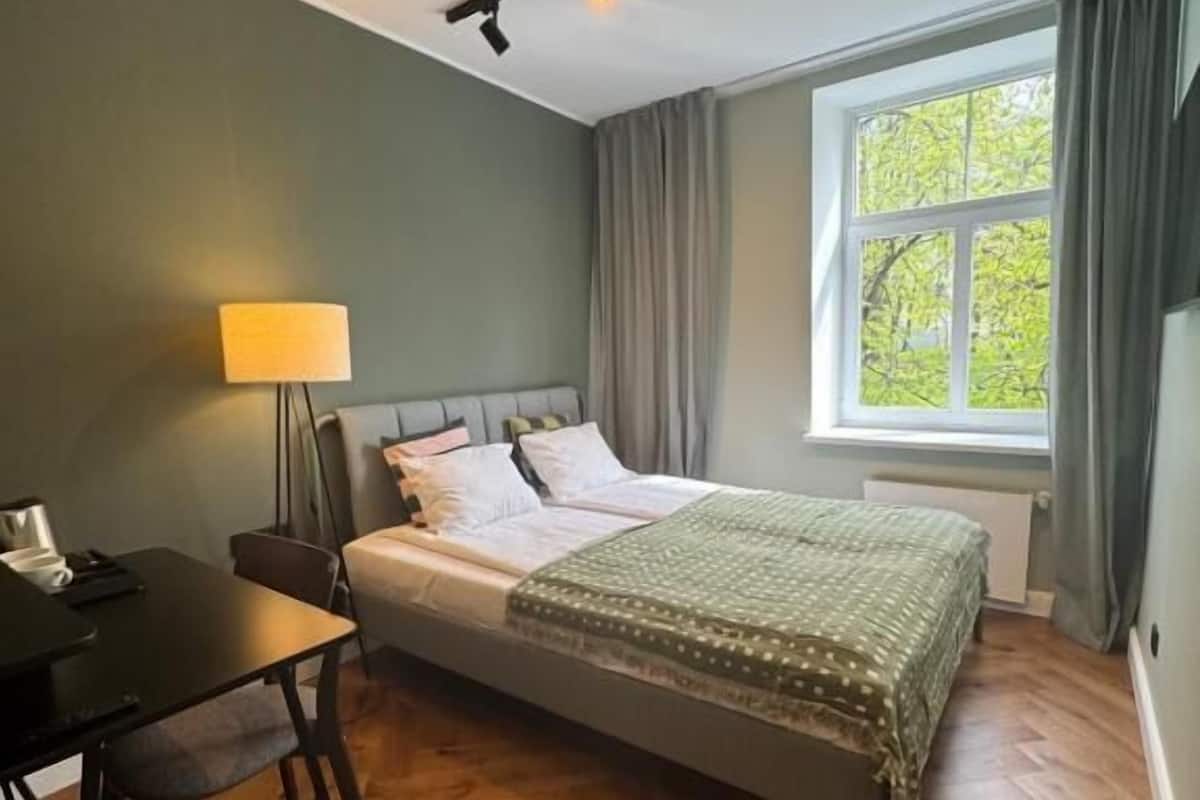 Deluxe Double Room | In-room safe, free WiFi, bed sheets