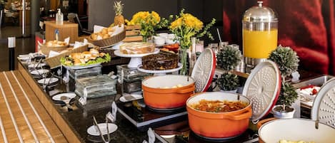 Daily buffet breakfast for a fee