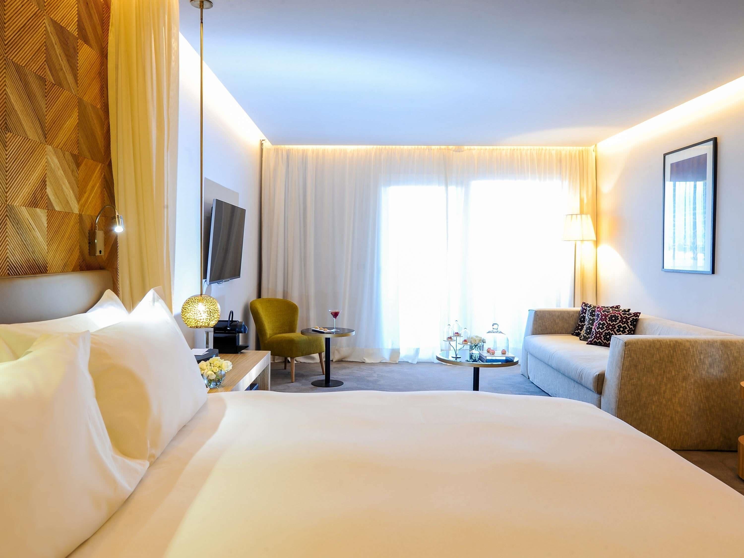 Ropa de cama de alta calidad, cubrecamas y colchones con pillow-top 