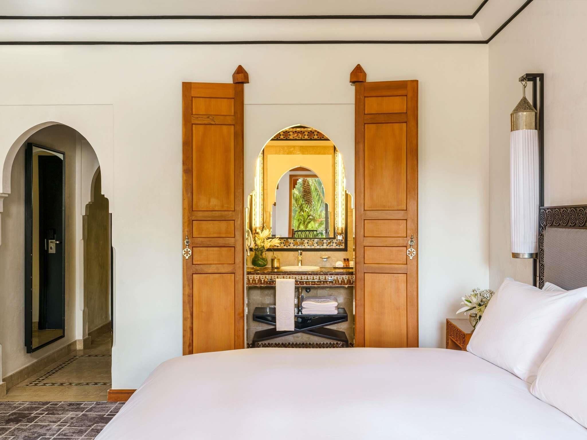 Ropa de cama de alta calidad, cubrecamas y colchones con pillow-top 