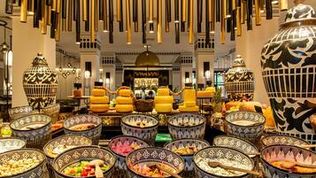 5 restaurants, breakfast, lunch, dinner served; Moroccan cuisine