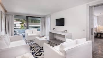 Suite Premier, balcón | Ropa de cama de alta calidad y minibar