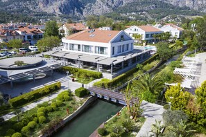 Attic Suite Without Balcony | Utsikt over resort
