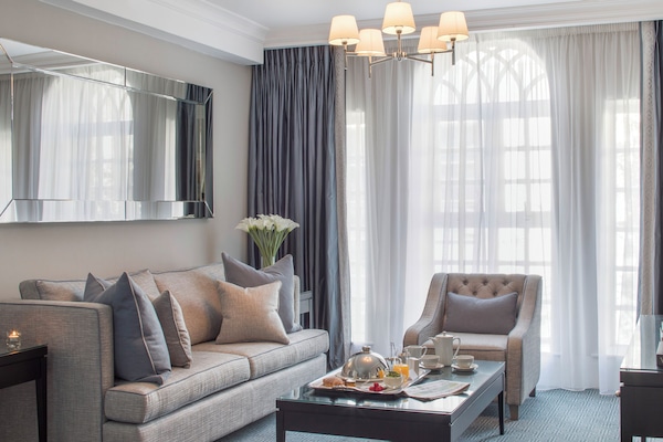 Junior-Suite, 1Â King-Bett | Wohnbereich