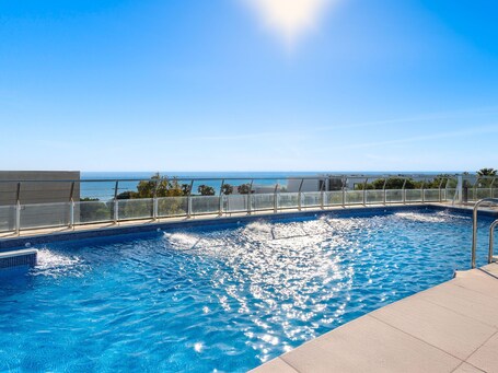 Rooftop pool