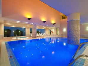 Indoor spa tub - Hotel Fuerte Conil-Resort (Conil de la Frontera)