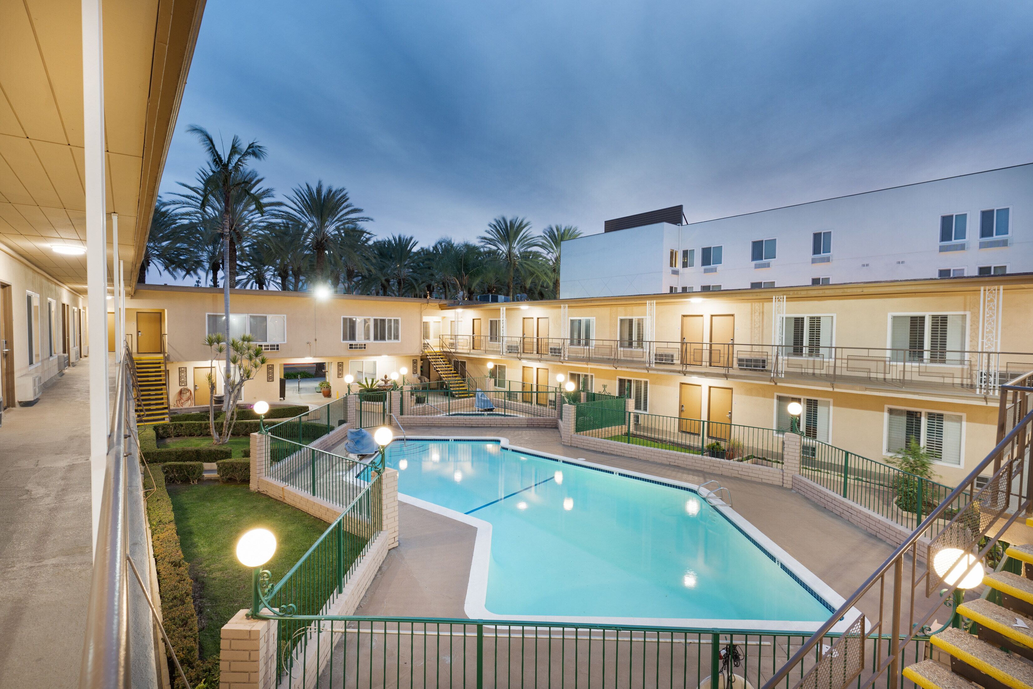 Foto - Americas Best Value Inn & Suites Anaheim