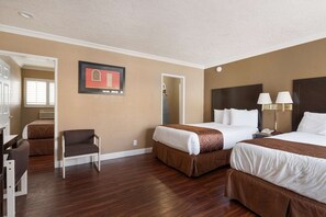 Family Suite, 2 Bedrooms, Non Smoking | 客房設施服務