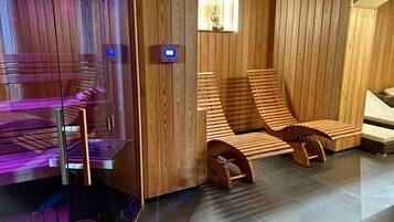 Sauna, steam room, deep-tissue massages, sports massages, massages