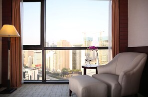 Premium bedding, in-room safe, desk, blackout curtains - Felicity Hotel Shenzhen (Shenzhen)