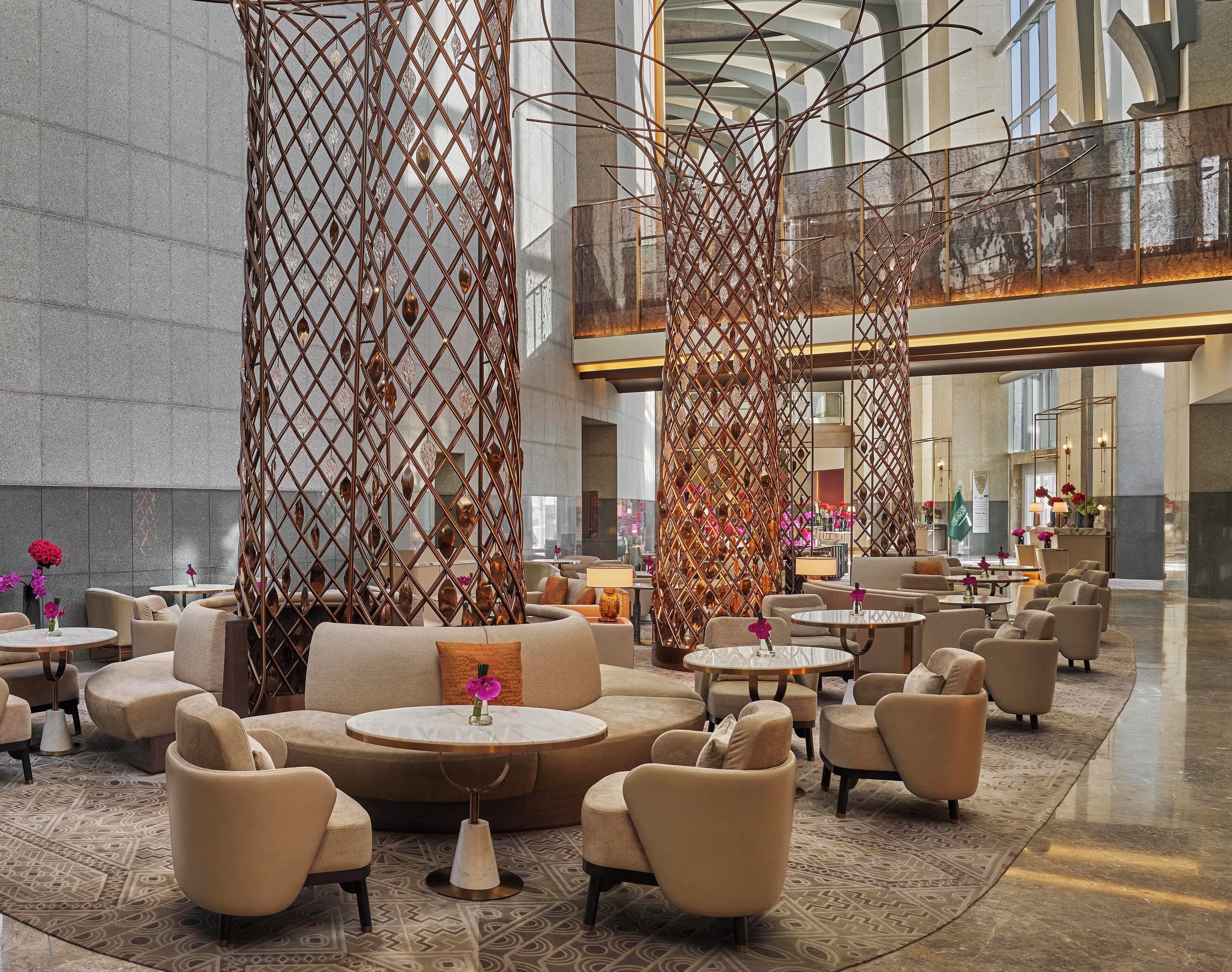 Lobby lounge