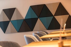 Restaurant - Holiday Inn Express Aberdeen City Centre by IHG (Aberdeen)