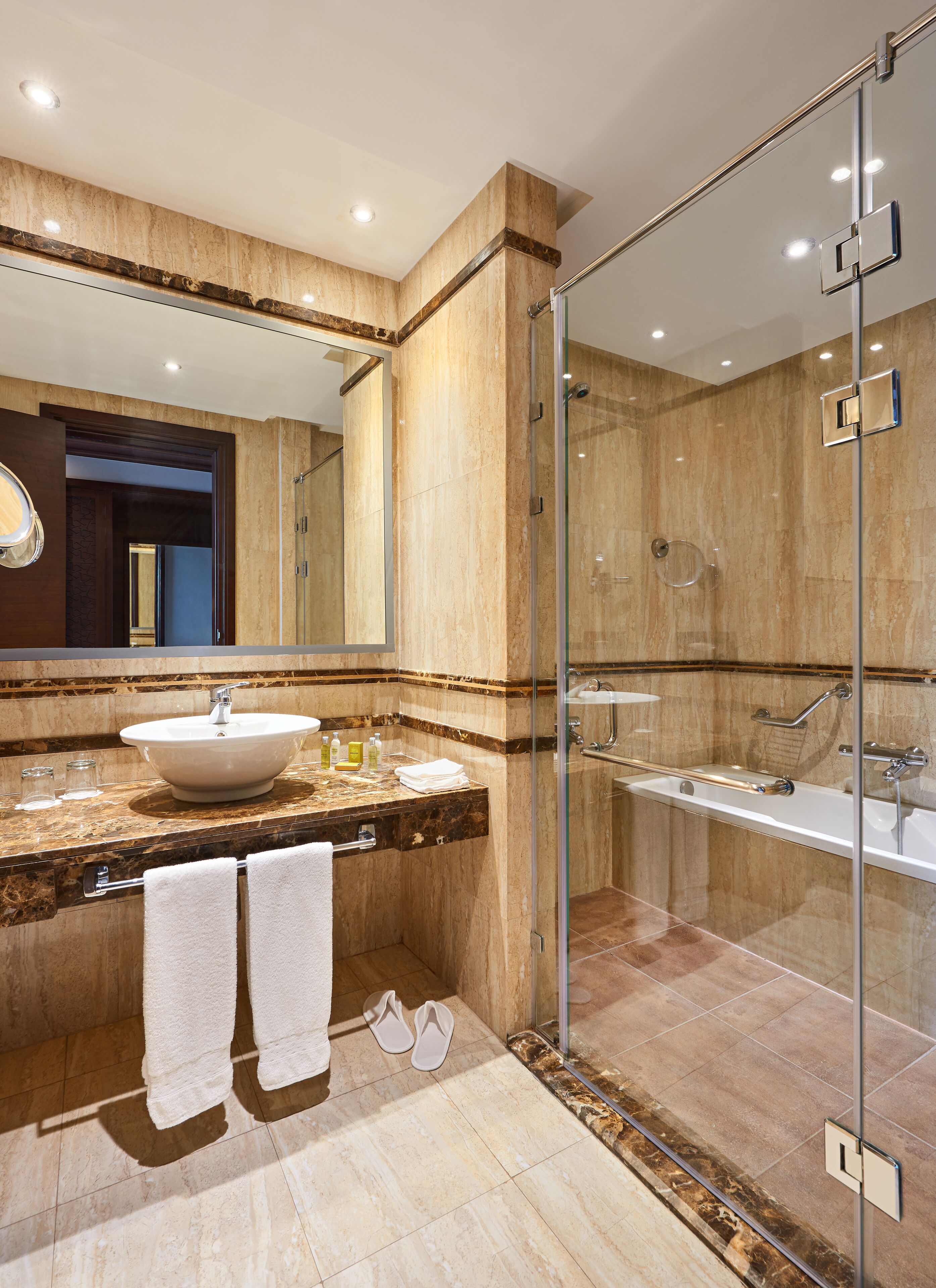 Hilton Alexandria Green Plaza