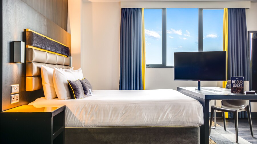 Roomzzz Nottingham City