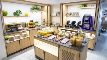 Daily buffet breakfast (EUR 25 per person)