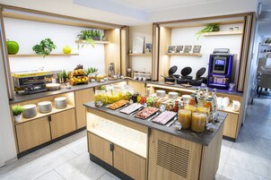 Dagelijks ontbijtbuffet (toeslag)